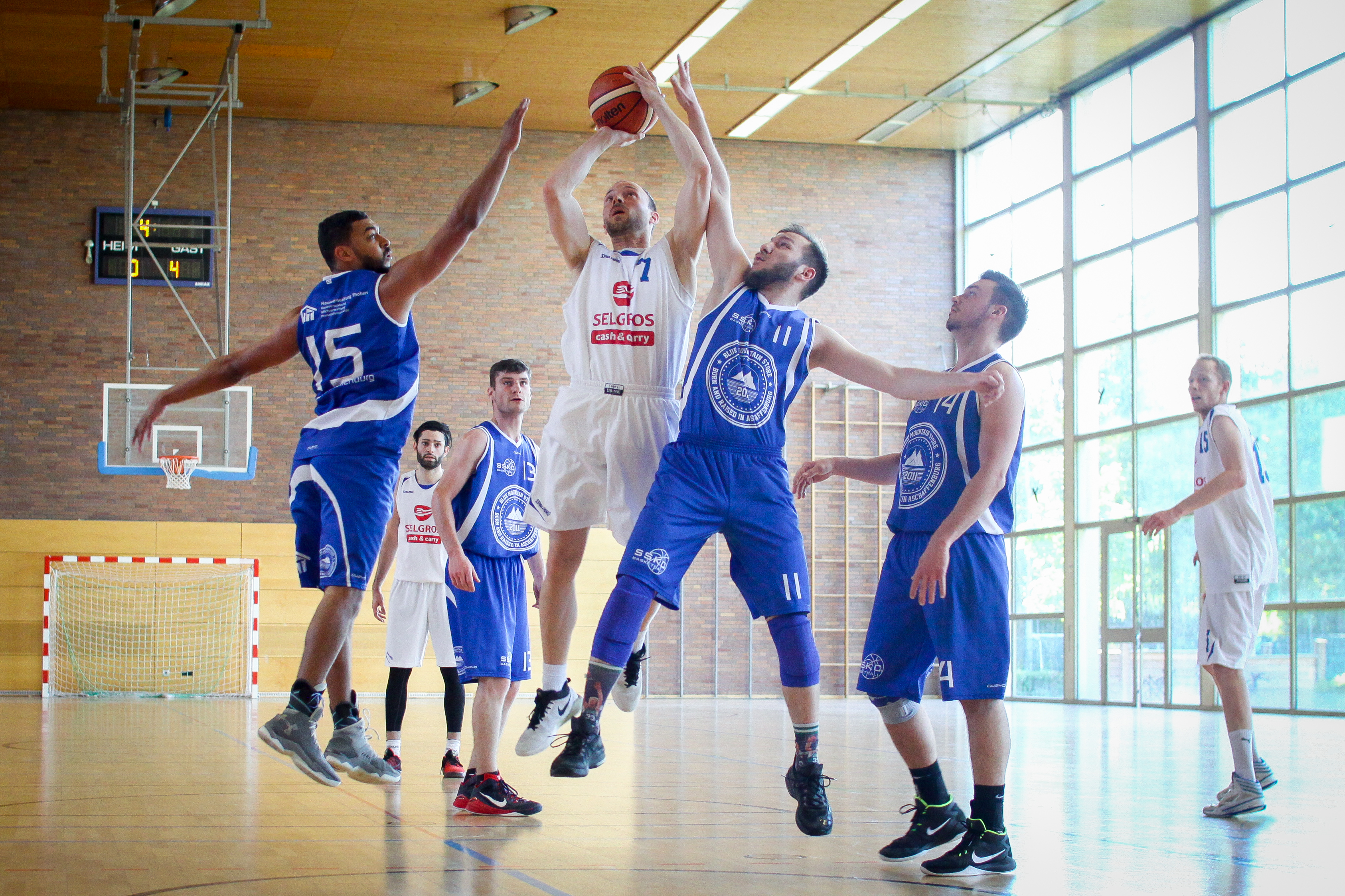 Bcn Steht Im Pokalfinale Willkommen Beim Basketball Club Neu